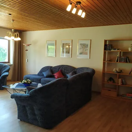 Ferienwohnung Burg Ardeck Apartman Holzheim (Rhein-Lahn)